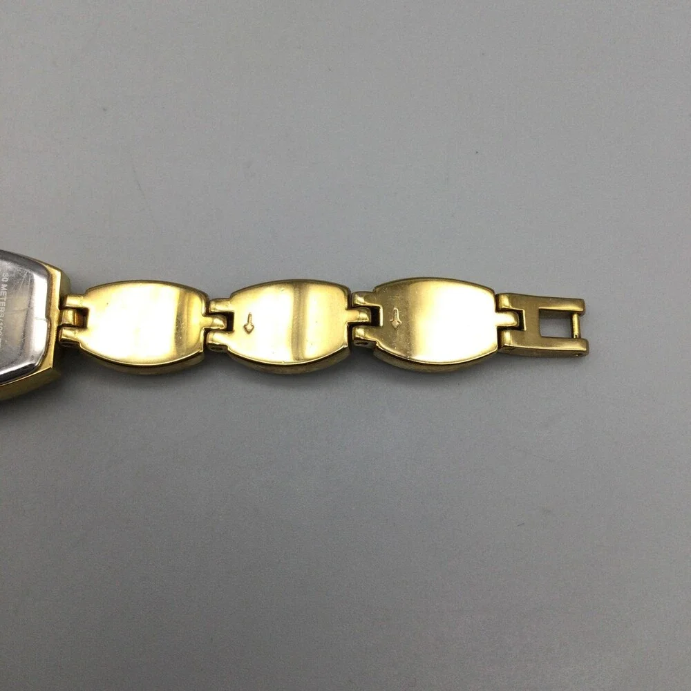 Relic Womens Watch 17mm Gold Tone Dress Bracelet ZR33590 New Battery 5.75